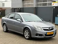 Opel Vectra GTS 1.8-16V Executive AUTOMAAT CLIMA NAVI XENON PDC TREKHAAK APK NAP