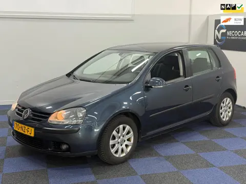 Volkswagen Golf 1.4 FSI Comfortline / RIJDT SCHAKELT GOED / NIEUWE APK