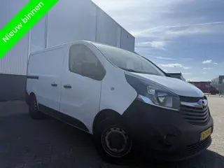 Opel Vivaro 1.6 CDTI L1H1 Navigatie 6bak Parkeersensoren