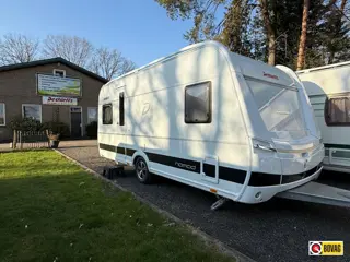 Dethleffs Nomad 470 FR +voortent+moverhalfautoma