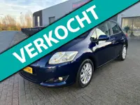 Toyota Auris 1.6-16V Luna Business