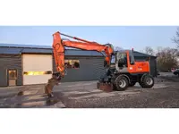 Hitachi ZX160 W (bj 2007)