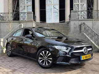 Mercedes-Benz A-klasse 180 Sedan Navi Camera Climate Cruise Ctr Pdc Keyless Go Lmv