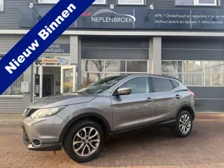 Nissan QASHQAI 1.2 Connect Edition | LMV | PDC | Clima | Navi | Camera | Keyless |  01-2015 55.620 K
