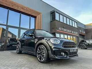 Mini Mini Countryman Cooper S E ALL4 John Cooper Works 220pk/Pano/Leer/Memory/HK/Camera/Bomvol