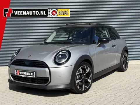 MINI Mini 1.5 Cooper C Pano/Camera/Apple/Leder (bj 2024)