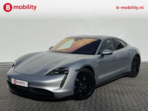 Porsche Taycan SOH 91% Dealer onderhouden! Wamtepomp Adaptive Cruise Control Apple CarPay | PDLS Plu