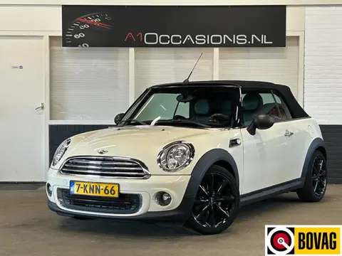 MINI Cabrio 1.6 Cooper Pepper + LEDER (bj 2013)