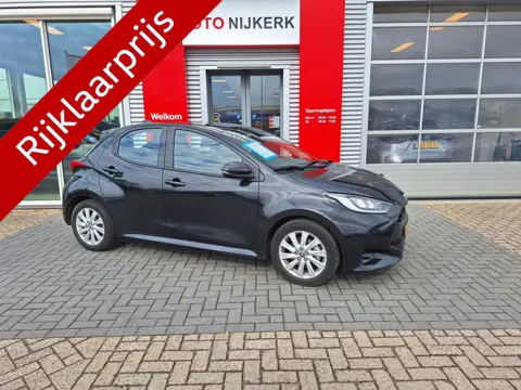 Toyota Yaris 1.5 Hybrid Dynamic Limited (bj 2022)