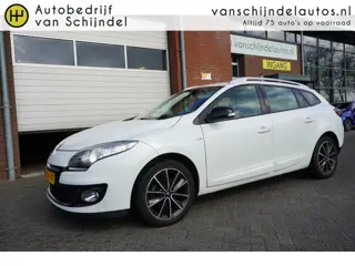 Renault Mégane Estate 1.2 TCE BOSE VALT ONDER HET RIJDEN OP MOTORSTORING EXPORT/HANDEL CAMERA NAVIGA