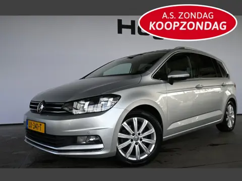 Volkswagen Touran 1.2 TSI Highline 7 Persoons StoelMassage/verwarming Navigatie Goed Onderhouden! In