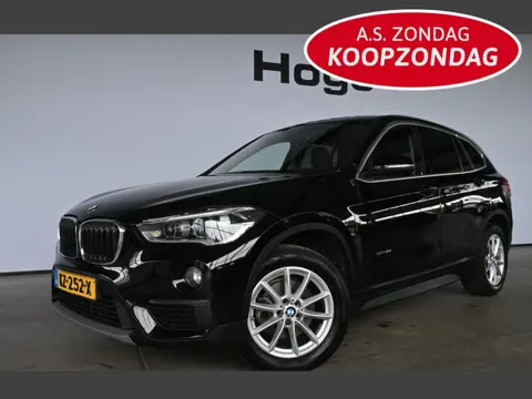 BMW X1 sDrive18i Centennial Executive Clima Navigatie LED Goed Onderhouden! Inruil Mogelijk!
