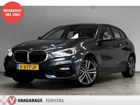 BMW 1-serie 118i Executive Edition/ Nieuw model!/ Apple+Android/ Virtual Dash./ LED Koplampen/ 17'' 
