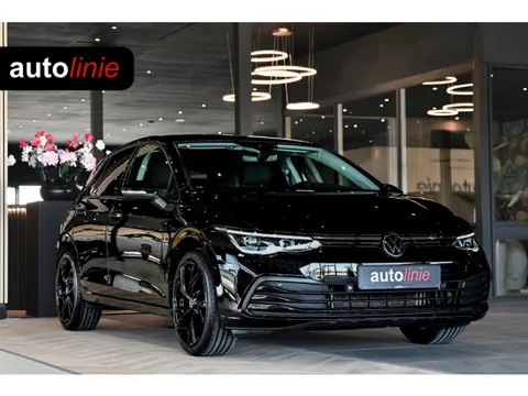 Volkswagen Golf 1.0 TSI Life Business, LED, ACC, Memory, Carplay, Alcantara, Digital, Stoelverwarmin