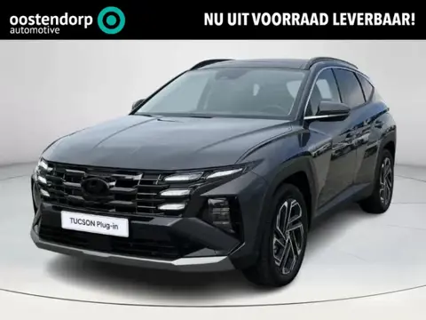 Hyundai Tucson 1.6 T-GDI PHEV Premium | Uit voorraad leverbaar! | Stoel en stuurverwarming | 360 gra