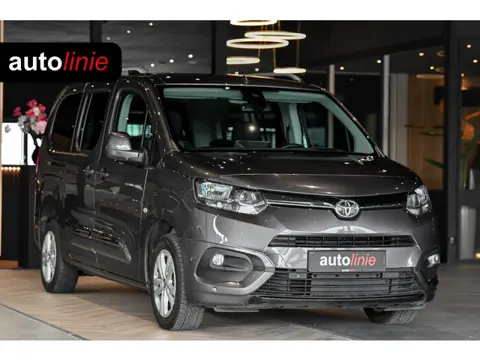 Toyota PROACE CITY VERSO 1.2 Turbo Professional Long 7p. HUD, ACC, Camera, CarPlay, Keyless, Dodeh!