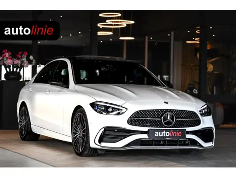 Mercedes-Benz C-klasse 300 AMG Night. Pano, Carbon, Digital, Camera, Dodeh, 19'', CarPlay!