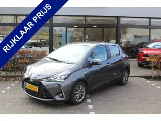 Toyota Yaris 1.5 Hybrid Design 2e Paasdag open van 10:00 - 15:00 | Rijklaar | Navi | "Trekhaak" | Cl