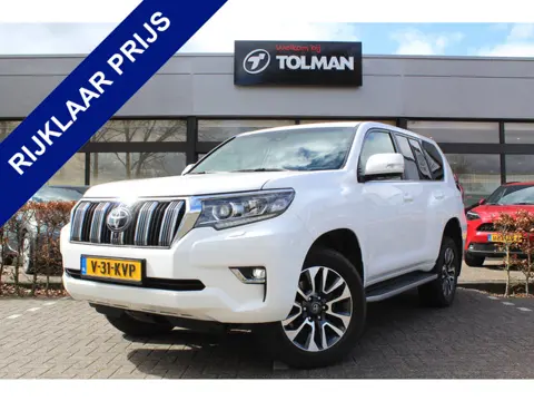 Toyota Land Cruiser 2.8 D-4D-F Professional Window Van | Rijklaar | Trekhaak | Off-road pack | NL-au