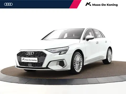 Audi A3 Sportback 30 TFSI 110pk S-tronic Advanced edition · Apple/Android Car Play · Navigatie · P-S