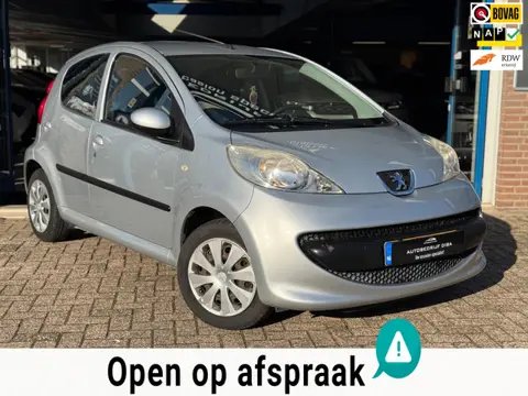 Peugeot 107 1.0-12V XS 2008 5drs Grijs AUT APK NAP