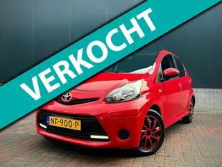 Toyota Aygo 1.0 VVT-i Aspiration * Navi * Airco * 5-Deurs * Goed Onderhouden *