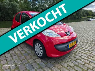Peugeot 107 1.0-12V XS elektrische ramen cv op afs 5 deurs