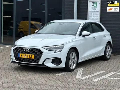 Audi A3 Sportback 30 TFSI Business edition/LED/APP-CONNECT/digitale klok/NL-AUTO NAP!!