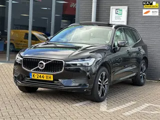 Volvo XC60 2.0 B5 Momentum Exclusive/1STE EIG/CAMERA/CARPLAY/NL-AUTO NAP!!