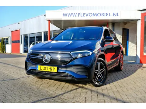 Mercedes-Benz EQA 250 AMG Bus. Solution 67 kWh Aut. Navi|Leder-Alcantara|Cam|Clima
