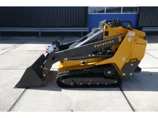 Eurotrac SK10 (bj 2026)