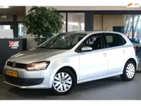 Volkswagen Polo 1.4-16V Comfortline DSG 86PK Cruise CarPlay