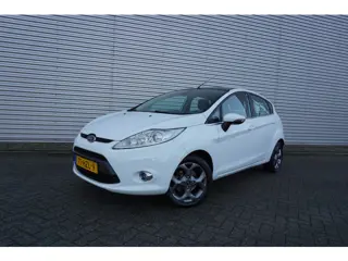 Ford Fiesta 1.25 Titanium Climate / Cruise / Elektr. ramen / Parkeersens. / Lm velgen / NAP