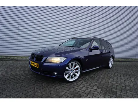 BMW 3 Serie Touring 320d Efficient Dynamics Edition Luxury Line Airco / Navi / Cruise / Parkeers. / 