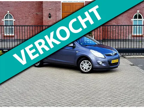 Hyundai I20 1.2i DynamicVersion / Airco / 5 drs / Nap / Elektrische ramen