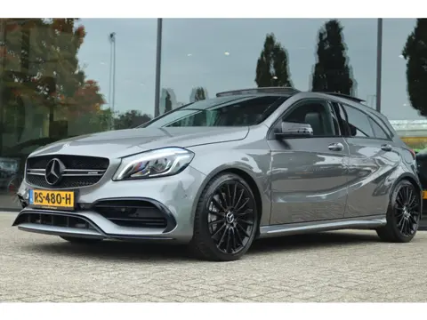 MERCEDES-BENZ A-KLASSE AMG 45 4MATIC 381PK | PANO | CARPLAY | HARMAN/KARDON | LED | CAMERA | CRUISE 