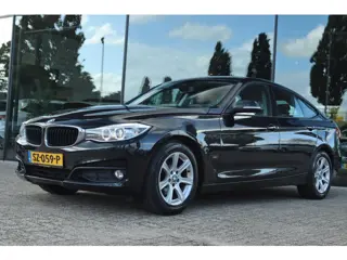 BMW 3-SERIE GRAN TURISMO 318D AUT. EXECUTIVE | CARPLAY | CRUISE | CLIMATE | PDC | STOELVERW.