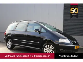 Volkswagen Sharan 2.8 V6 /204pk/*Highline*/Automaat/7-Pers./Leder/Trekhaak/Carplay/Xenon