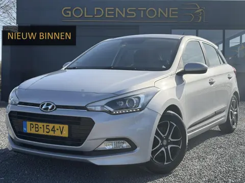Hyundai i20 1.0 T-GDI i-Motion Trekhaak,Airco,Cruise,102pk,Rijstrooksensor,Pdc,Lm velgen,4x Elekt.Ra