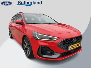 Ford Focus Wagon 2.3 EcoBoost ST-X Automaat 280pk! | Panoramadak | Afneembare trekhaak | Winter Pack