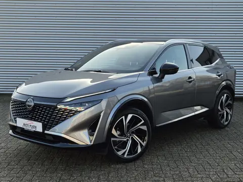 Nissan Qashqai 1.3 MHEV Tekna Plus Pano 360 Camera Massage stoelen Leder Carplay Auto Is Bom Vollll