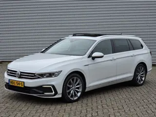 Volkswagen Passat Variant 1.4 TSI PHEV GTE Business Pano Massage Stoel Acc