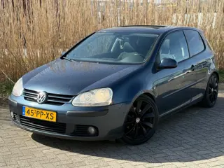 Volkswagen Golf 1.6 FSI Comfortline Airco Schuifdak Nieuwe Apk