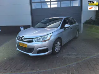 Citroen C4 | 1.4 VTi Attraction | Tekst lezen |