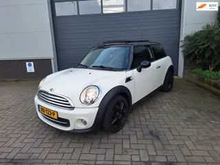 Mini Mini | 1.6 Cooper | Volledig onderhouden! | Airco | Open dak |