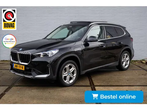 BMW X1 xDrive25e Pano|18"|Sportstoelen|Ele.klep|LED|Camera|Navi
