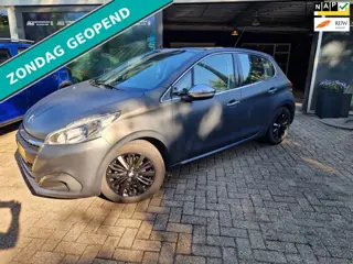 Peugeot 208 1.2 110PK Allure | 2E EIGENAAR | 12MND GARANTIE | PANO | CAMERA | LAGE KM STAND | NAVI |