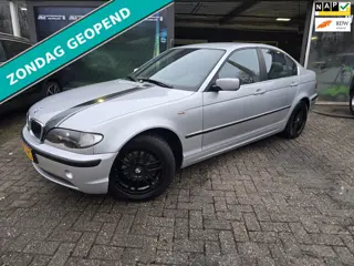 BMW 3-serie 316i Special Executive | LEDER | AIRCO | CRUISE | APK TOT 09-26 |