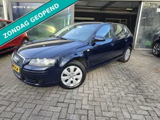 Audi A3 Sportback 1.6 FSI Attraction | NIEUWE APK | AIRCO | 4x NW BANDEN | LMV | ELEC PAKKET |