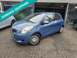 Toyota Yaris 1.3 VVTi Sol | 2E EIGENAAR | 12MND GARANTIE | AIRCO | ELEC RAMEN | NW APK |